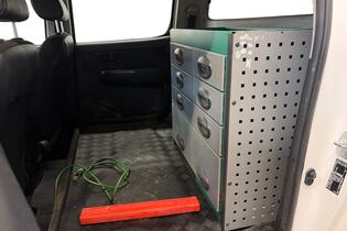 Toyota Hilux vaihtoauto