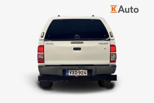 Toyota Hilux vaihtoauto