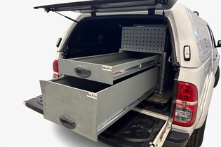 Toyota Hilux vaihtoauto