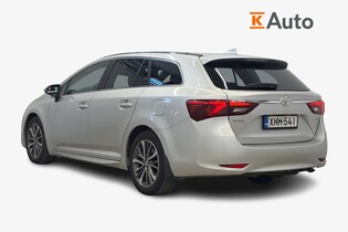 Toyota Avensis vaihtoauto