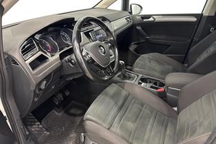 Volkswagen Touran vaihtoauto