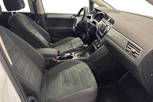 Volkswagen Touran vaihtoauto