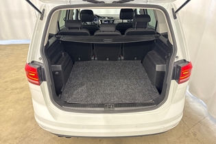 Volkswagen Touran vaihtoauto