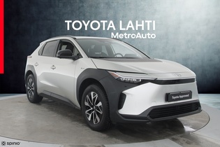 Toyota bZ4X vaihtoauto