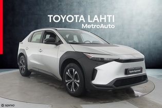 Toyota bZ4X vaihtoauto