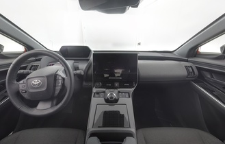 Toyota bZ4X vaihtoauto