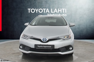 Toyota Auris vaihtoauto