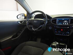 Hyundai IONIQ electric vaihtoauto