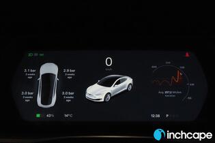 Tesla Model S vaihtoauto