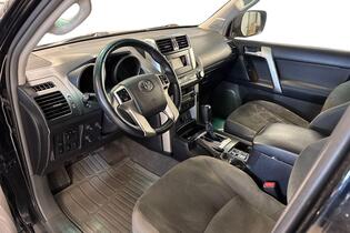 Toyota Land Cruiser vaihtoauto