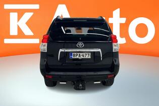 Toyota Land Cruiser vaihtoauto