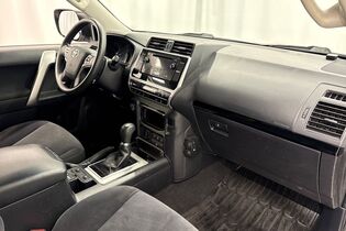 Toyota Land Cruiser vaihtoauto