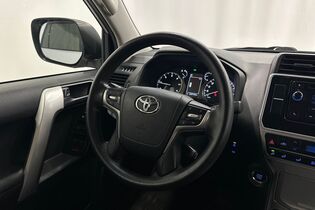 Toyota Land Cruiser vaihtoauto