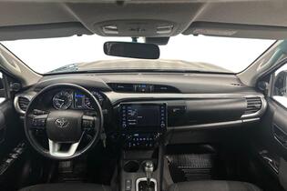 Toyota Hilux vaihtoauto