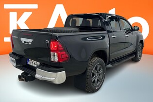 Toyota Hilux vaihtoauto
