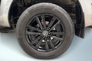 Nissan Navara vaihtoauto