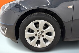 Opel Insignia vaihtoauto