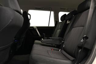 Toyota Land Cruiser vaihtoauto