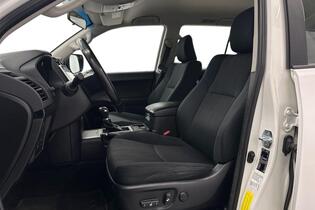 Toyota Land Cruiser vaihtoauto