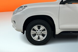 Toyota Land Cruiser vaihtoauto