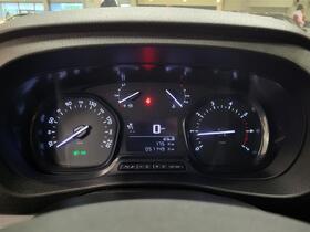 Opel Vivaro vaihtoauto