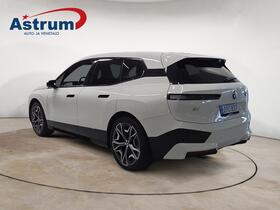 BMW iX vaihtoauto