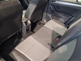 Volkswagen Golf Sportsvan vaihtoauto