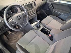 Volkswagen Golf Sportsvan vaihtoauto