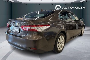 Toyota Camry vaihtoauto