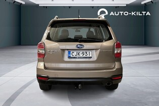 Subaru Forester vaihtoauto