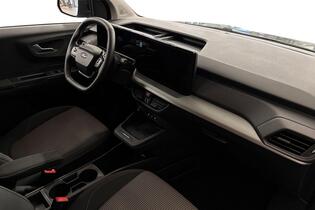 Ford Tourneo Courier vaihtoauto