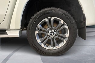 Mitsubishi L200 vaihtoauto