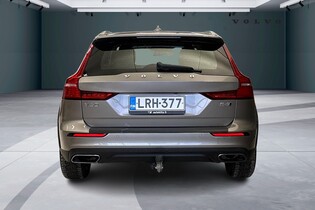 Volvo V60 Cross Country vaihtoauto