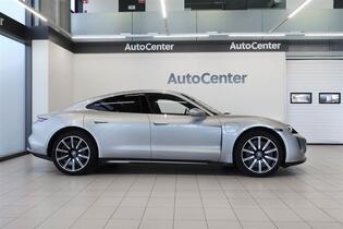 Porsche Taycan vaihtoauto