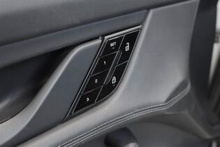 Porsche Taycan vaihtoauto