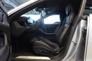 Porsche Taycan vaihtoauto