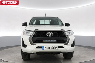 Toyota Hilux vaihtoauto
