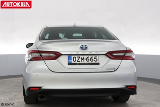 Toyota Camry vaihtoauto