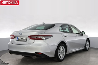 Toyota Camry vaihtoauto