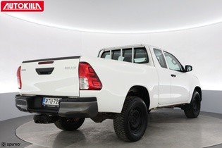 Toyota Hilux vaihtoauto