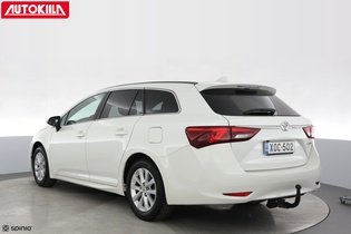 Toyota Avensis vaihtoauto