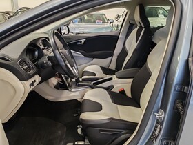 Volvo V40 Cross Country vaihtoauto