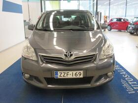 Toyota Verso vaihtoauto