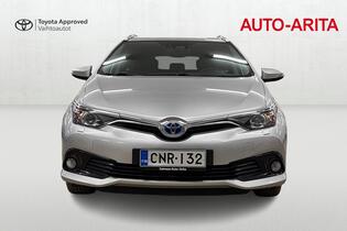 Toyota Auris vaihtoauto