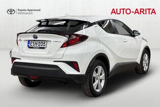 Toyota C-HR vaihtoauto