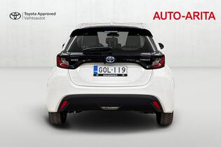 Toyota Yaris vaihtoauto