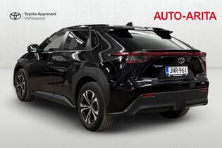 Toyota bZ4X vaihtoauto