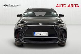 Toyota bZ4X vaihtoauto