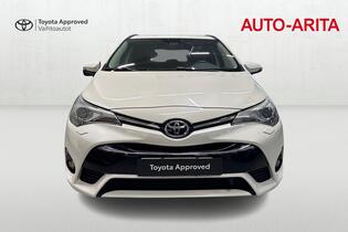 Toyota Avensis vaihtoauto