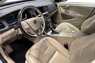 Volvo V60 Cross Country vaihtoauto